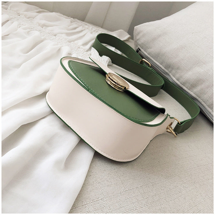 Sac Selle avec Fermoir Rond & Bandoulière Ajustable