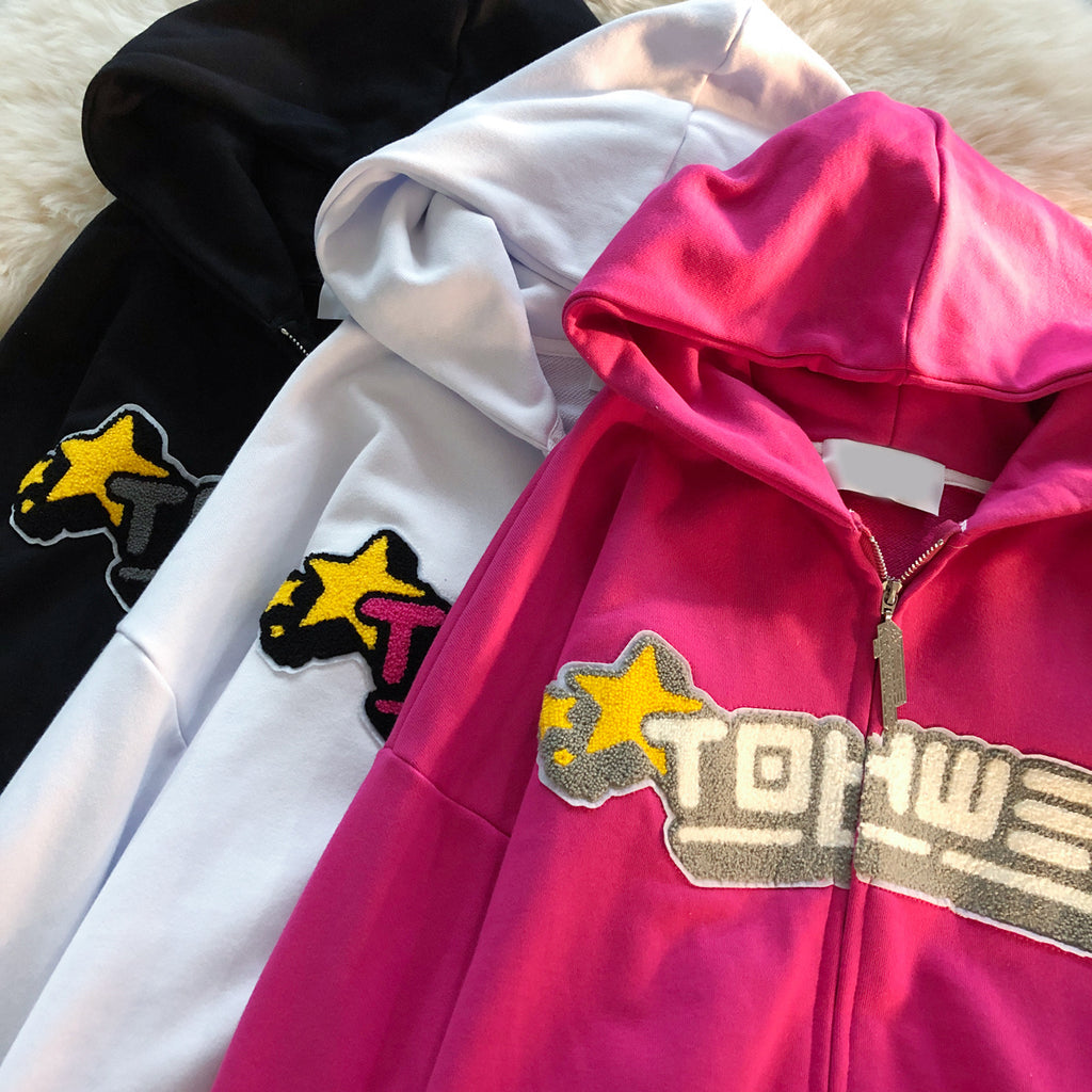 Sweat à Capuche Zippé avec Patch Graphique