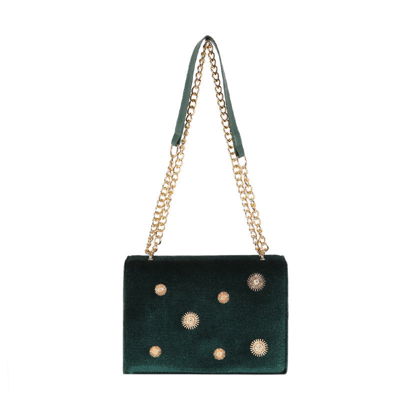 Sac Velours avec Chaîne Dorée & Détails Métalliques