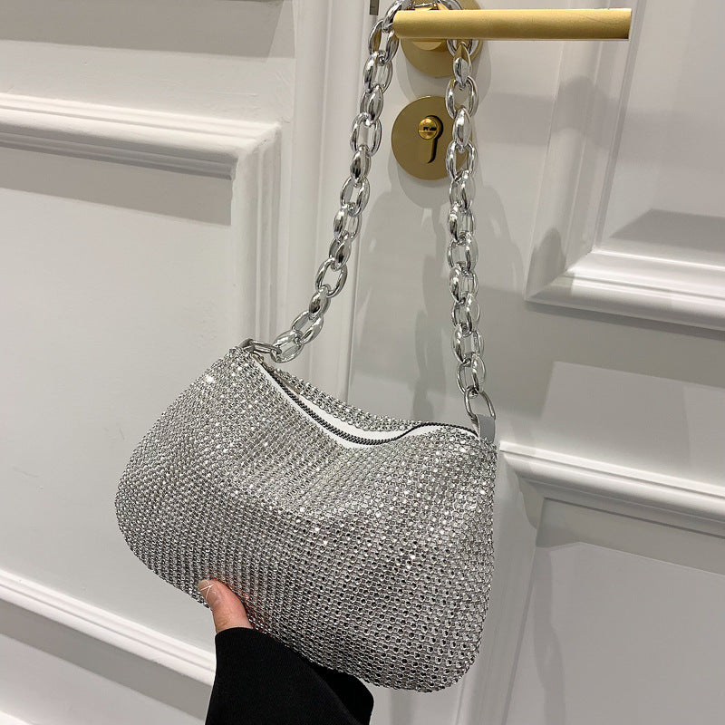 Sac en Forme de Lune avec Strass & Chaîne Métallique