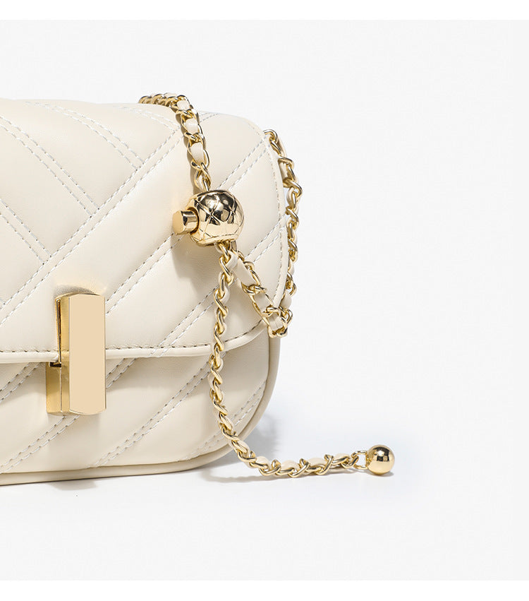 Mini Sac Matelassé Blanc & Chaîne Dorée