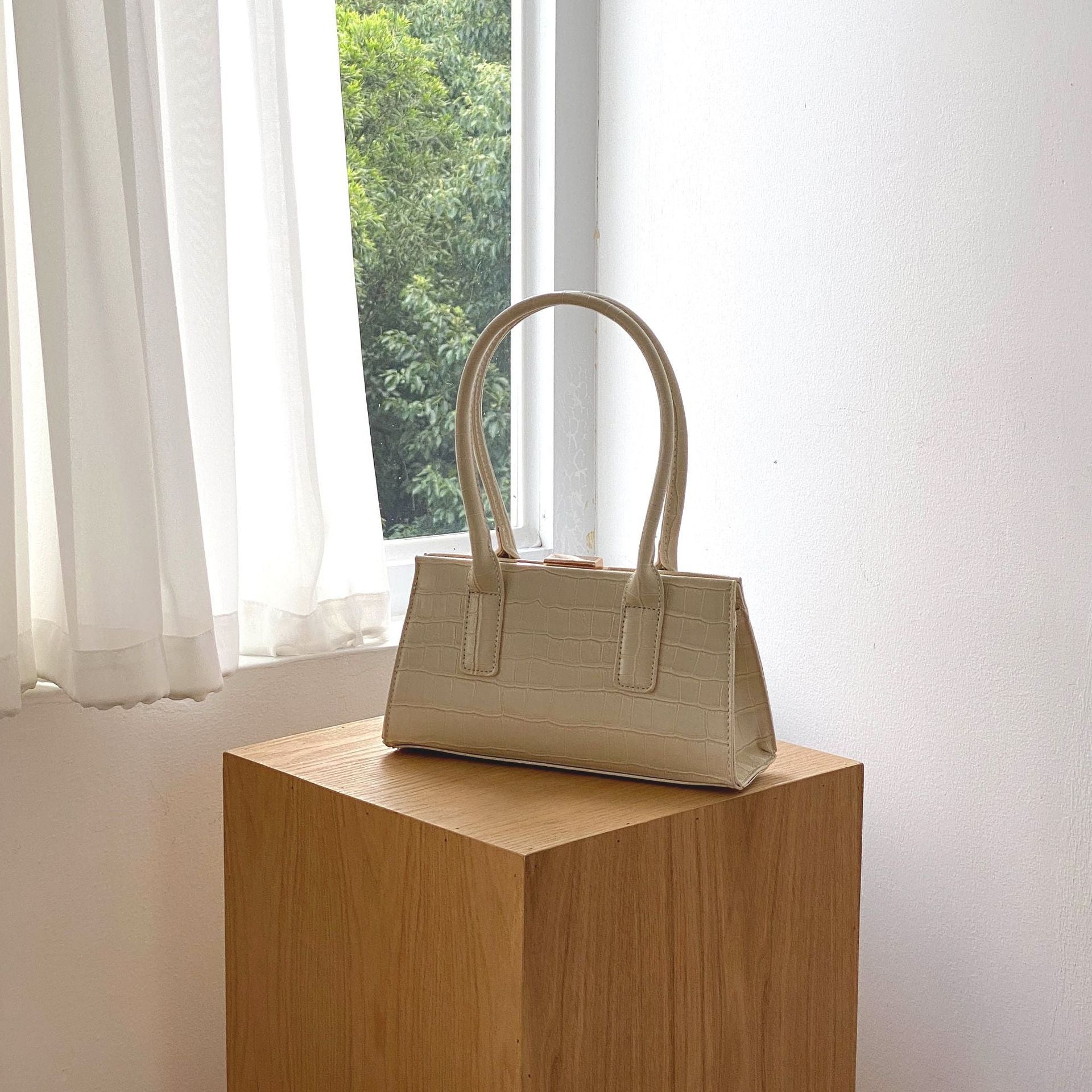 Sac Mini Structuré avec Effet Croco & Poignées Courtes