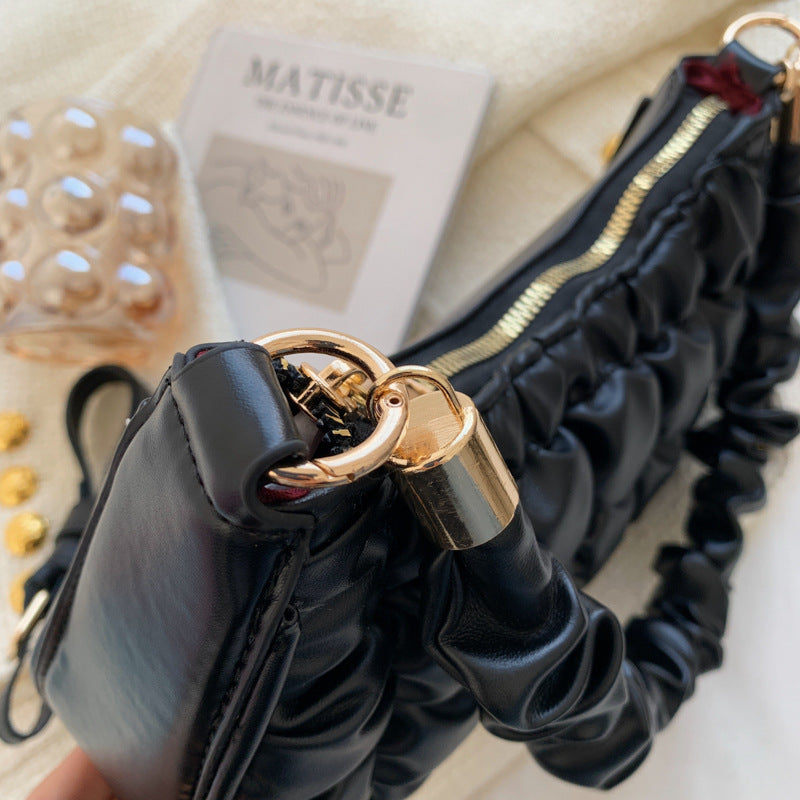 Sac Matelassé en Forme de Lune avec Bandoulière