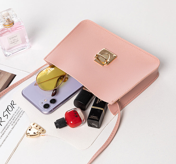 Sac Mini avec Rabat à Motif Carreaux & Fermoir Métallique