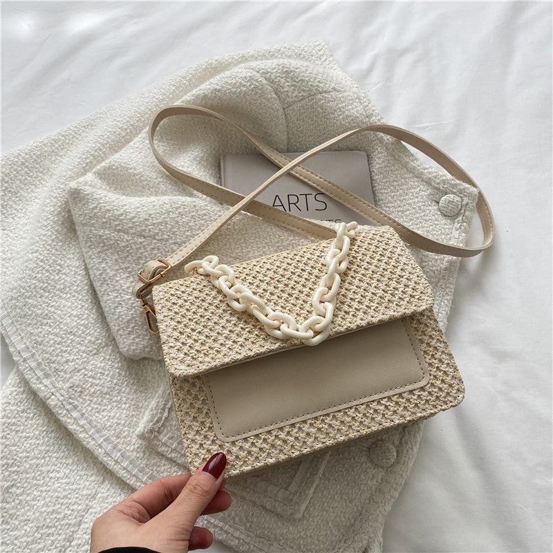 Sac Tressé avec Chaîne & Rabat Contraste